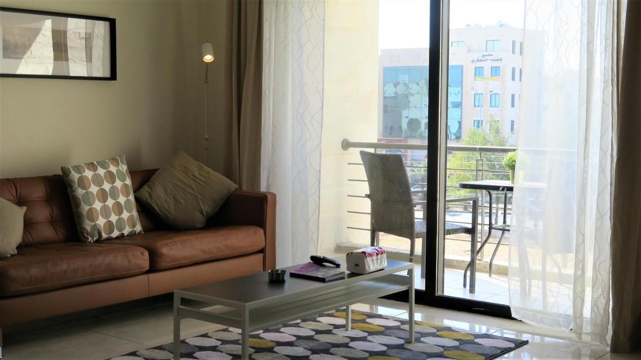 Appartement Double Key By Hr à Amman Extérieur photo